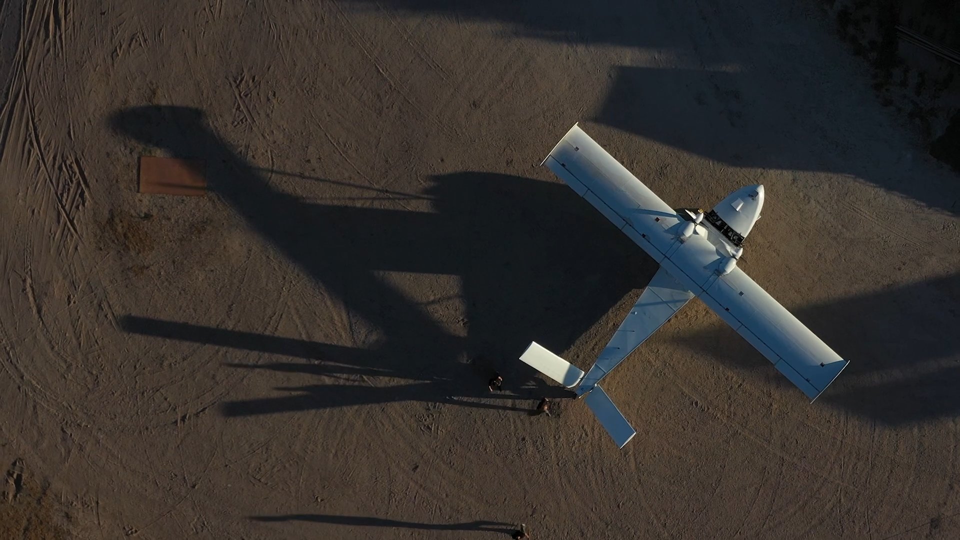 Flyox I — plano cenital / operación